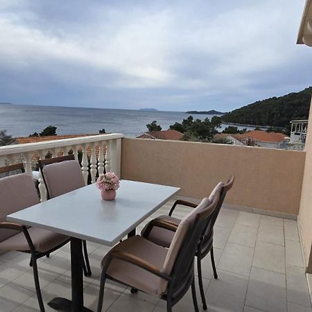 Apartman Grosic Брна Экстерьер фото