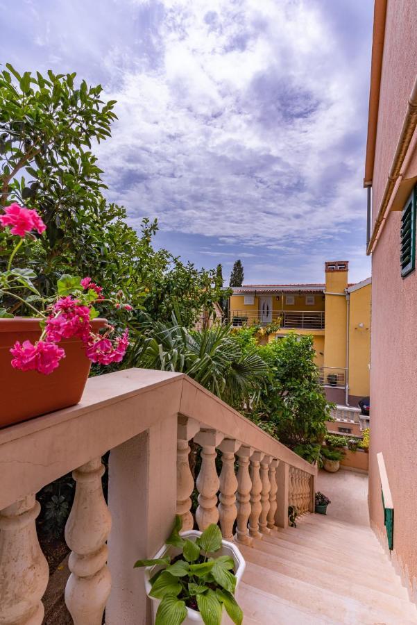 Apartman Grosic Брна Экстерьер фото