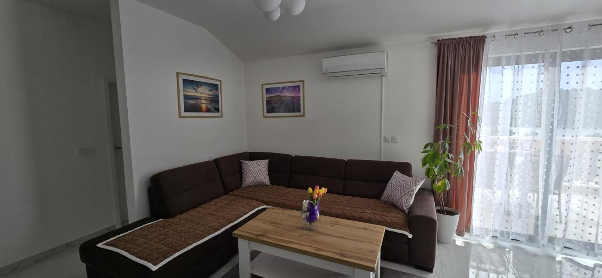 Apartman Grosic Брна Экстерьер фото