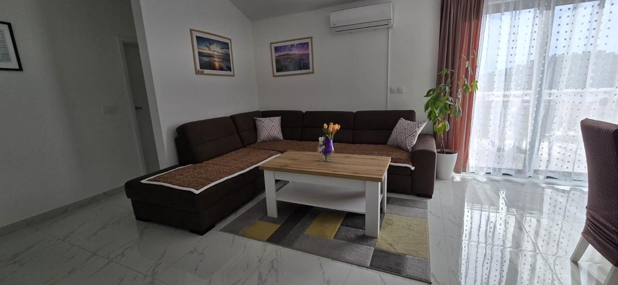 Apartman Grosic Брна Экстерьер фото
