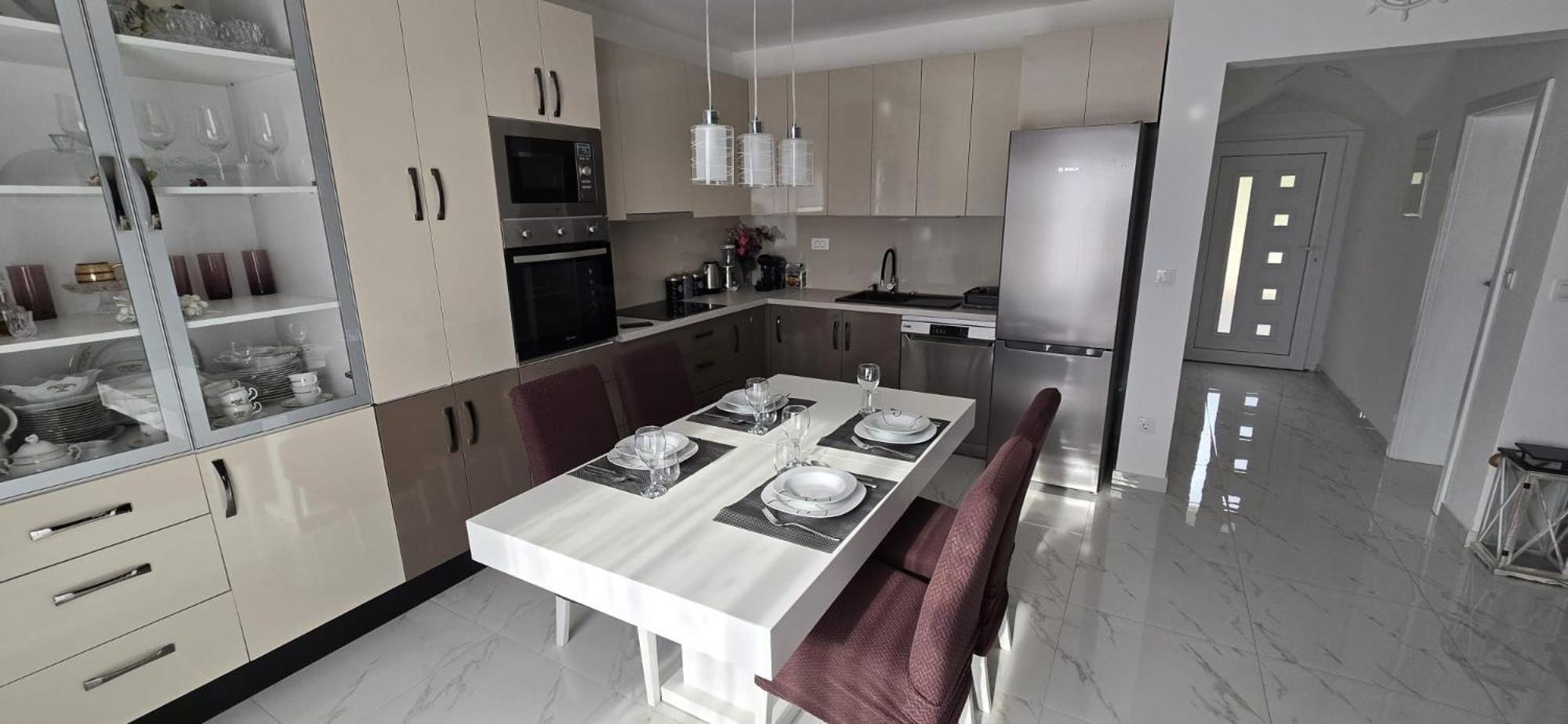 Apartman Grosic Брна Экстерьер фото